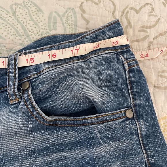 Torrid Jeans - Picture 4 of 8